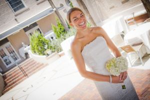 jennie in courtyard